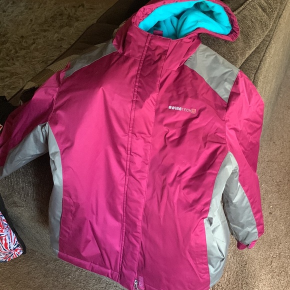 Swiss Tech Jacket - Picture 1 of 5